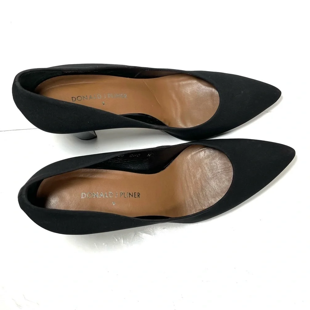 Donald J Pliner Pumps Womens Size 8‎ N Pointed Toe Back Fabric Ombre Heel